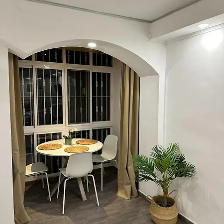 Gamonal Beach Studio 贝纳尔马德纳